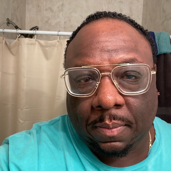 Meet your Posher, Tim - Picture 2 of 2